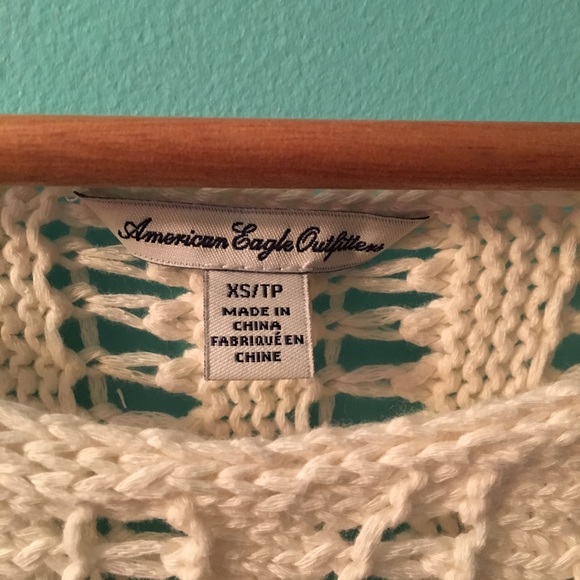 Crochet top American Eagle - brand new - Picture 3 of 3